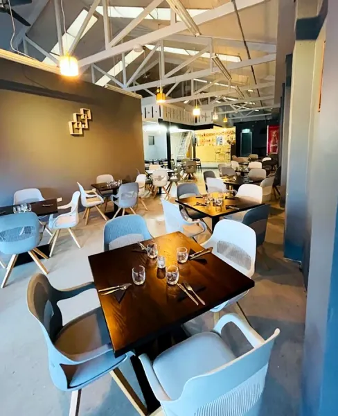 FIANCE RESTAURANT