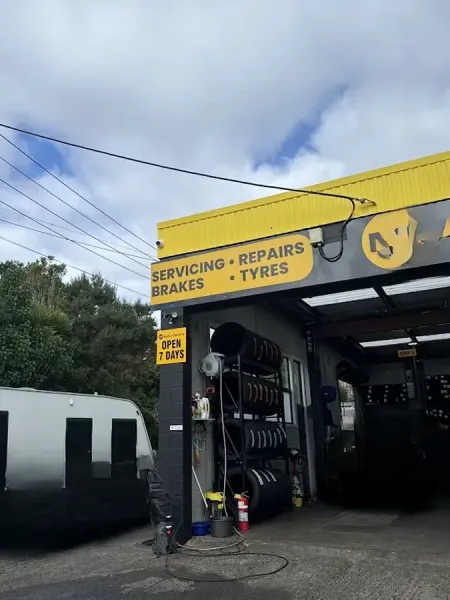 NZ Auto Centre - Henderson