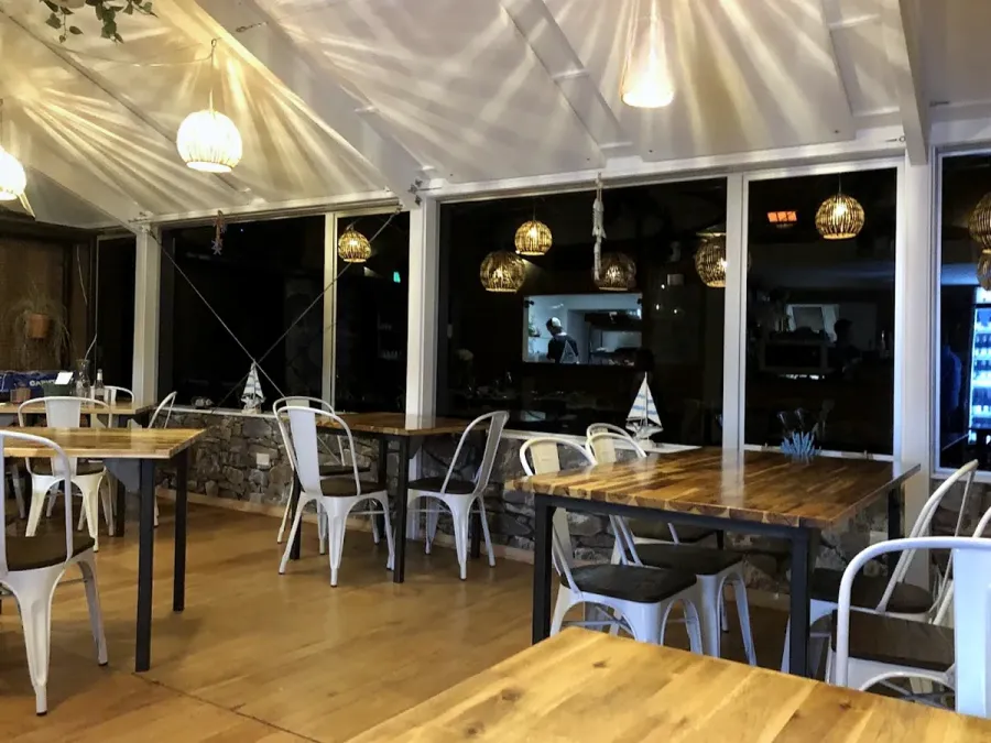 Black Sand Pizzeria and Bistro