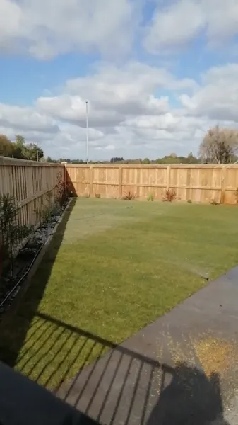 Easylawn-Canterbury