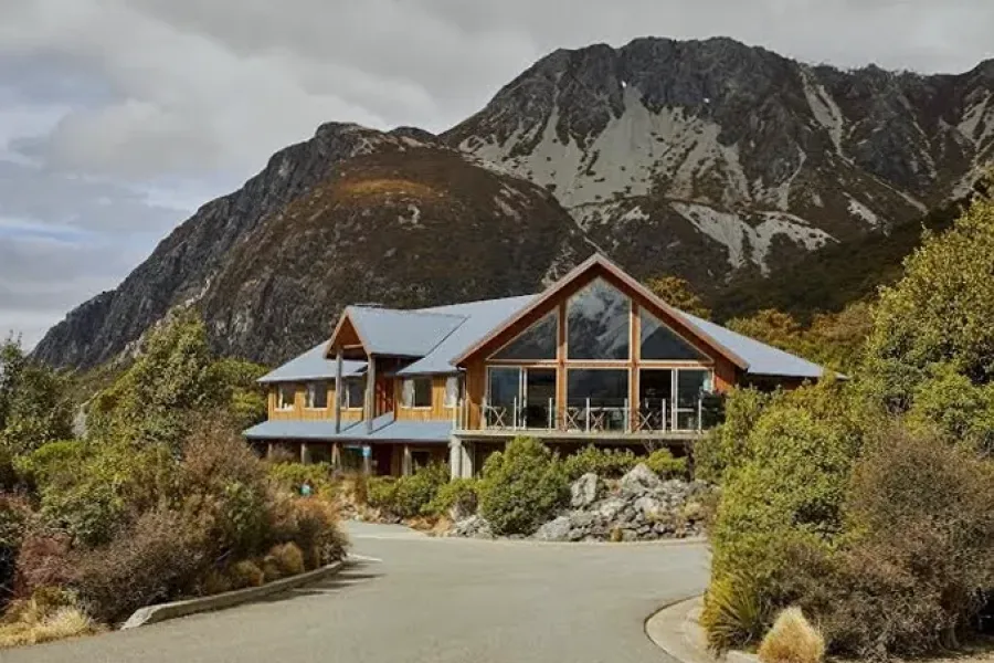 Aoraki Alpine Lodge