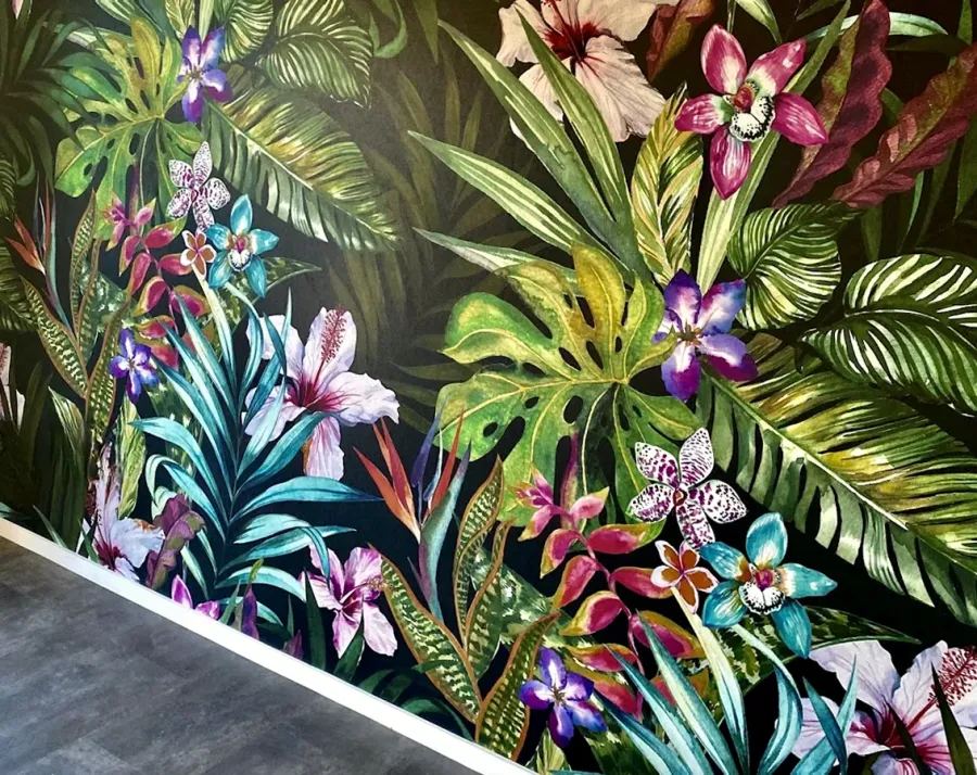 John's Decorations Ltd - Wallpapering