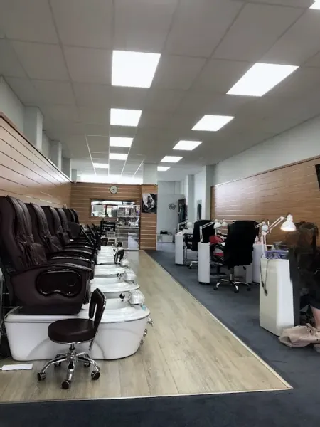 Saray Nails & Beauty