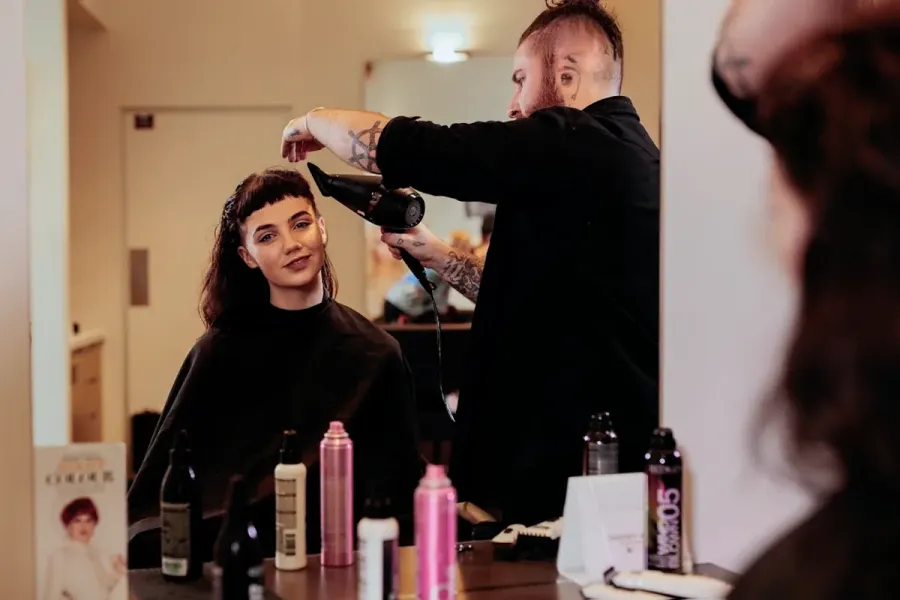 HITO - Hairdressing, Barbering and Beauty Therapy Apprenticeships