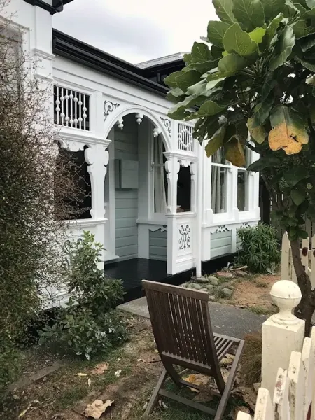 Professional Painting & Decorating Ltd