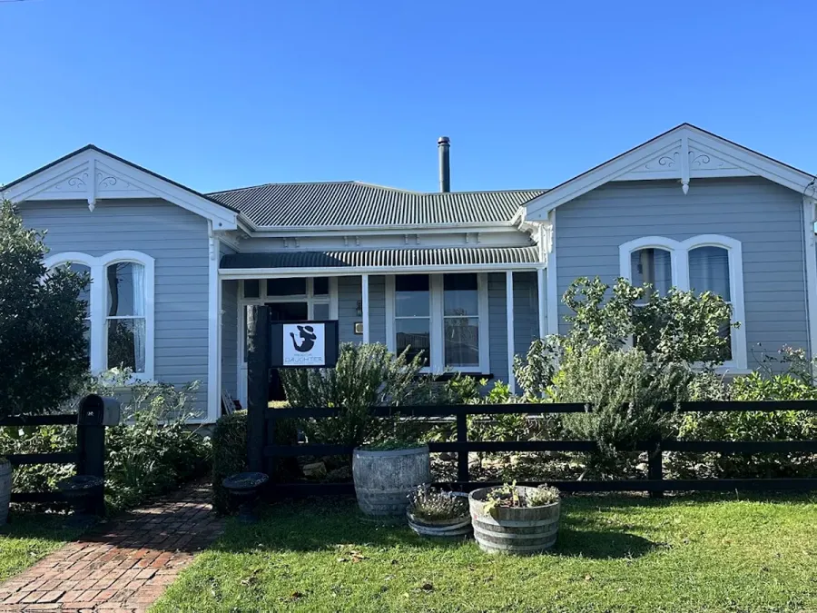Prodigal Daughter Gourmet Lodge Accomodation and Dining