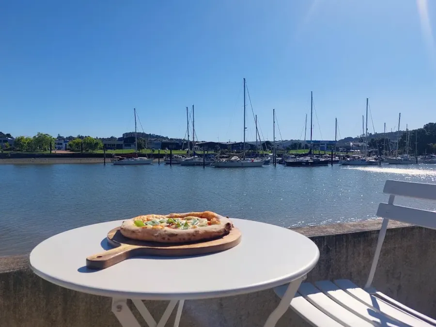 The Wayward Italian: Pizzeria & Catering