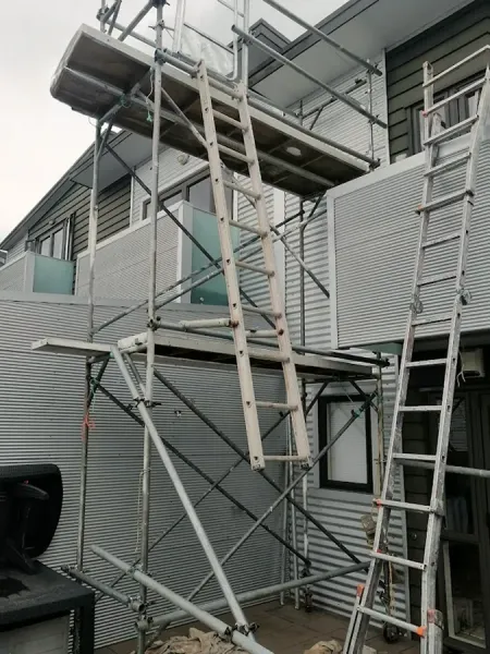 Pro Spray & Brush Painting - House & Roof Painter North Shore / Auckland