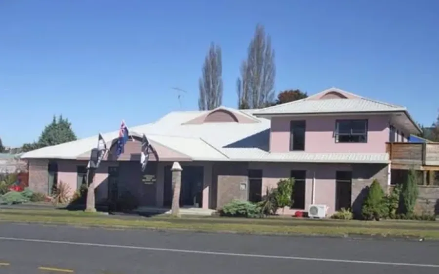Central Park Motor Inn & Conference Centre