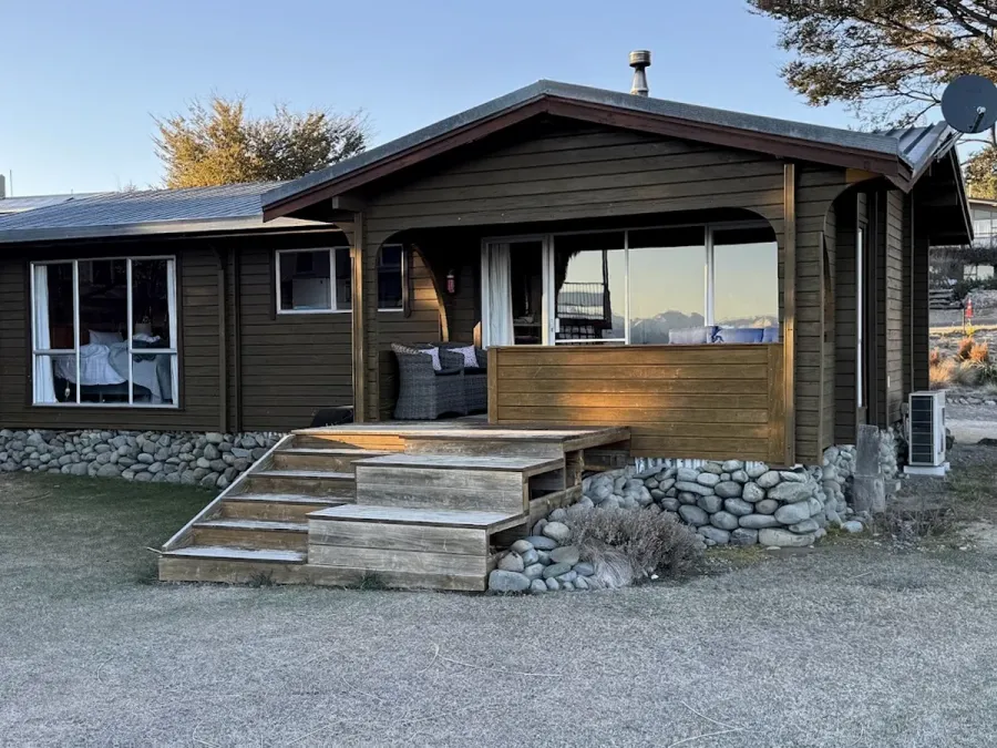 Lakeview Cottage