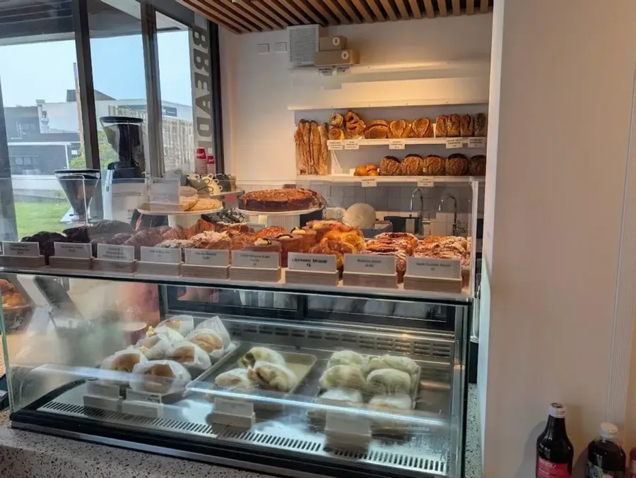 Breadhead - The Gallery