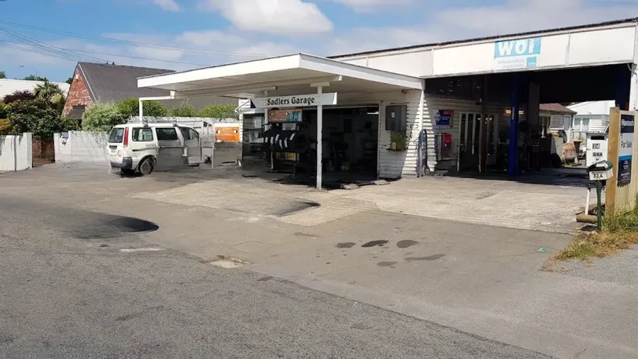 Sadlers Garage