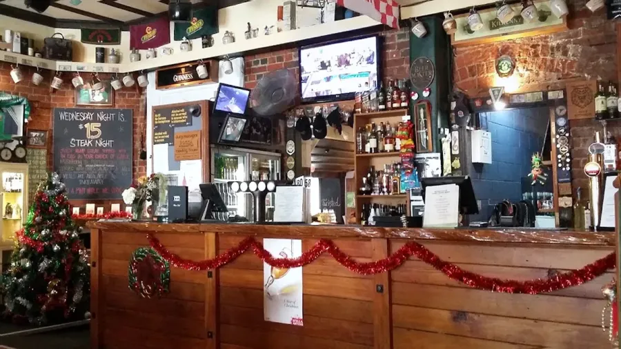 Murray's Irish Bar