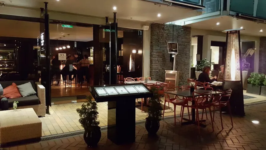 No 5 Churchlane