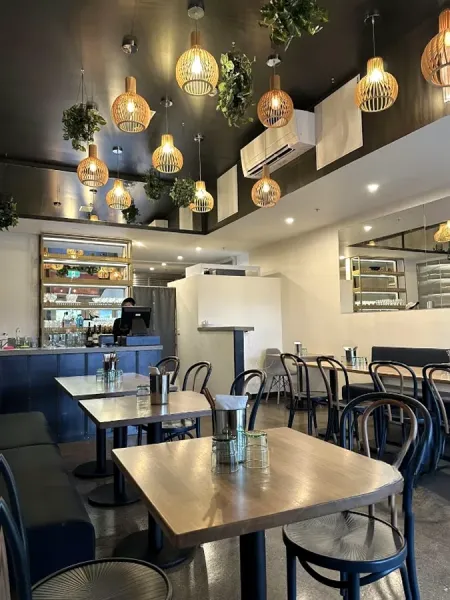 MONKEE'S - Asian Fusion Restaurant