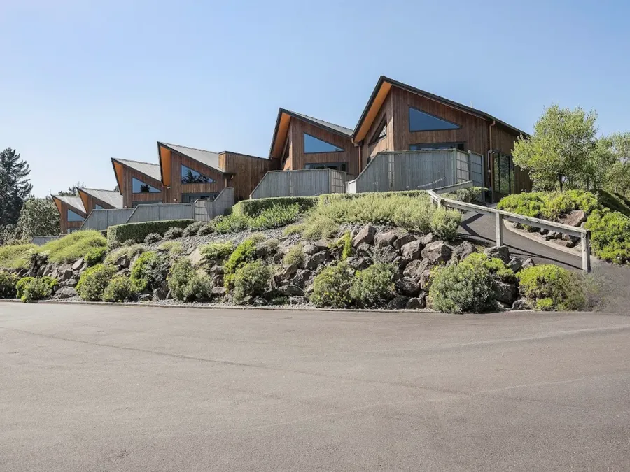 Ridge Country Retreat