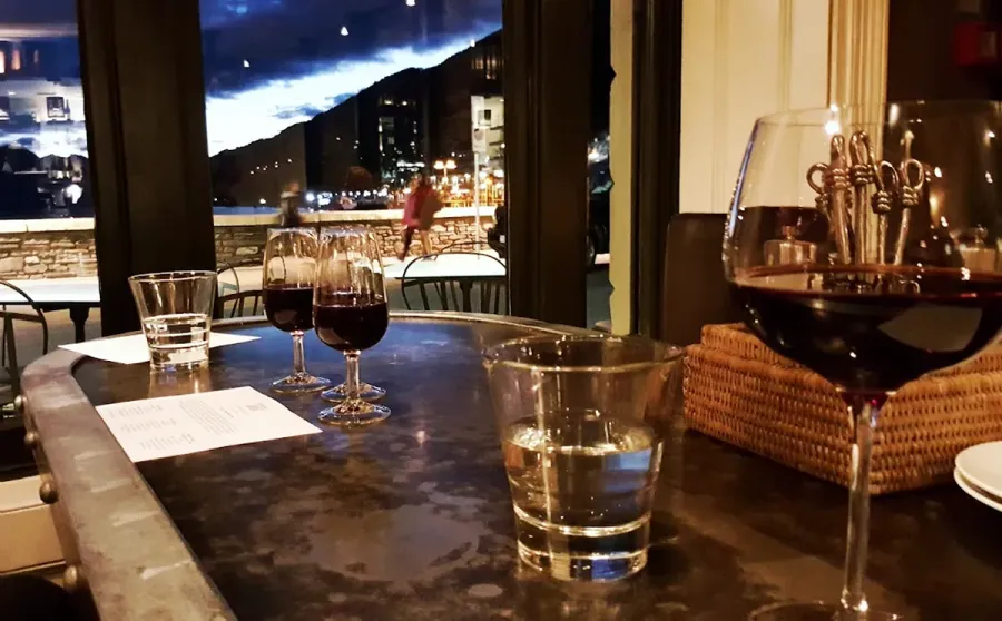 Eichardt's Bar
