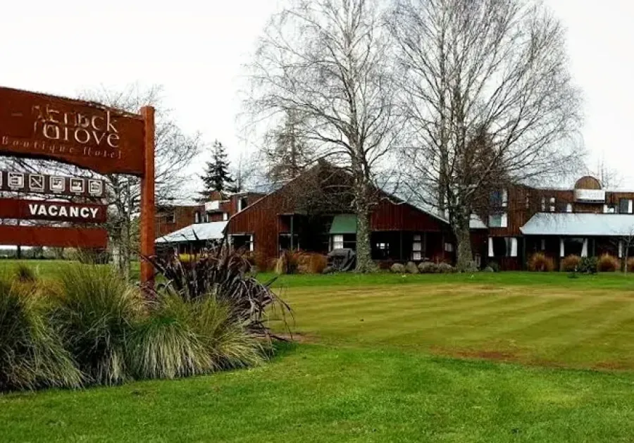 Tussock Grove Boutique Hotel