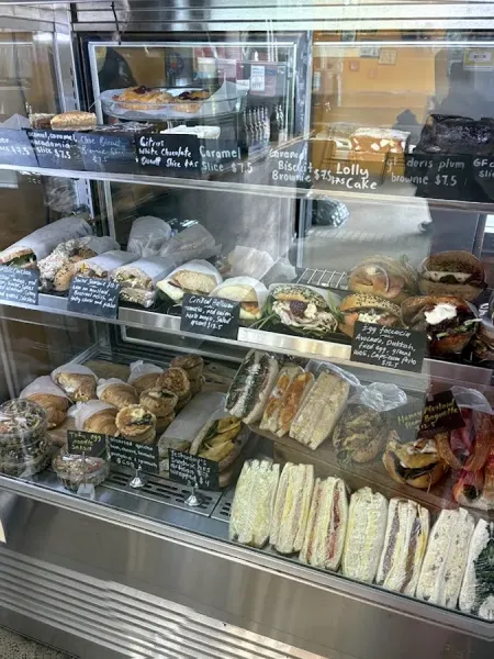 Flaveur Breads 2nd Ave Cafe