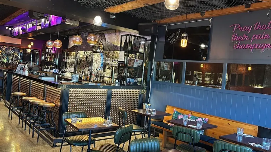 The Guardian Bar & Grill