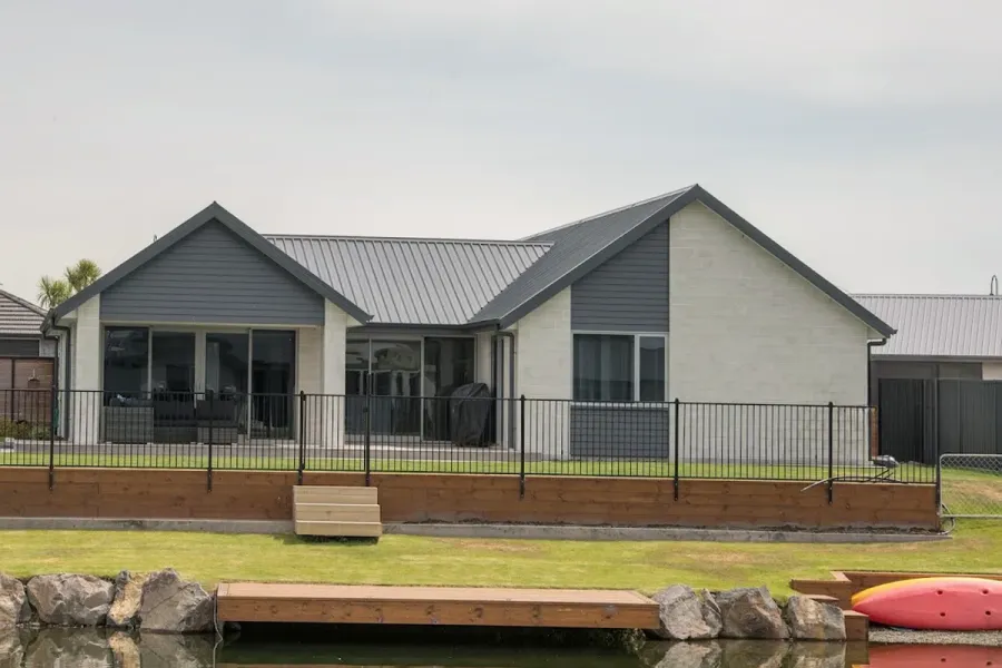 J RIVE CONSTRUCTION- ASHBURTON
