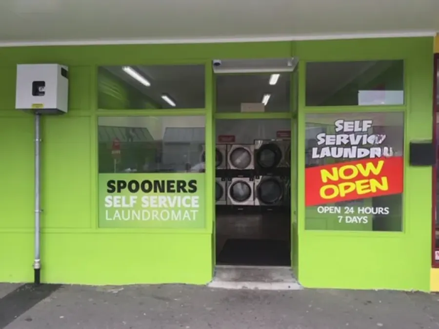 Spooners Laundromat