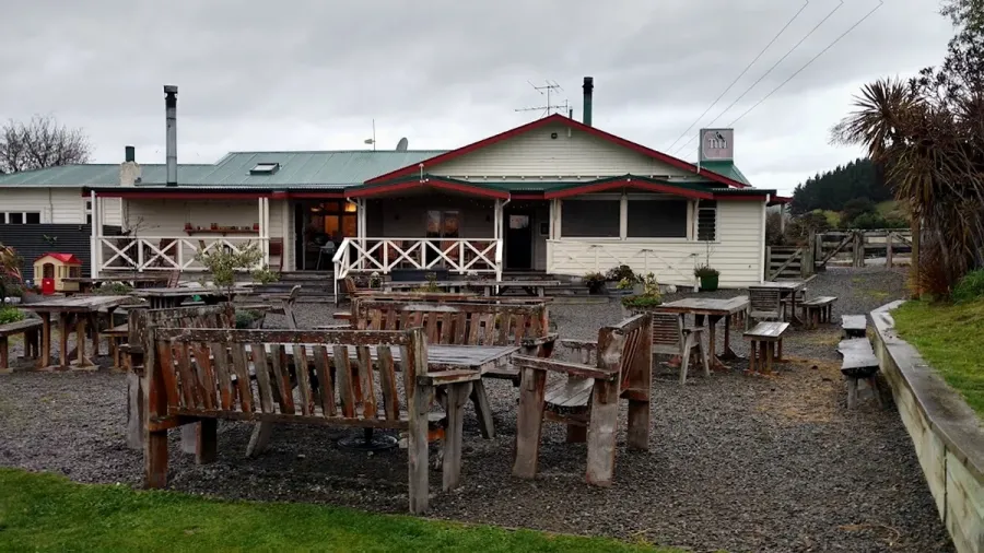 Gladstone Inn
