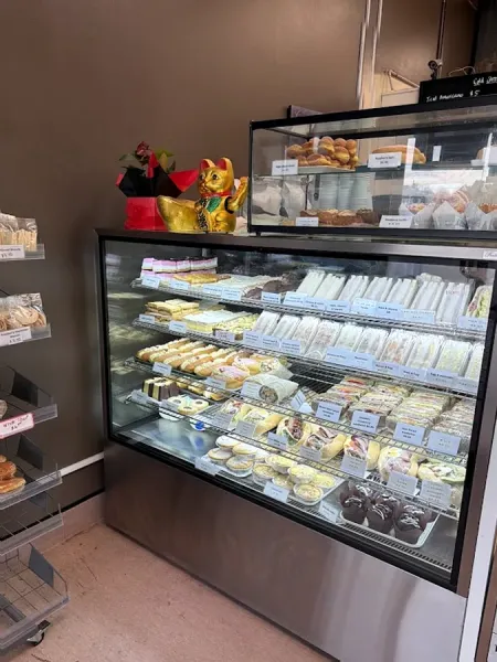 Loefs Bakery & Cafe