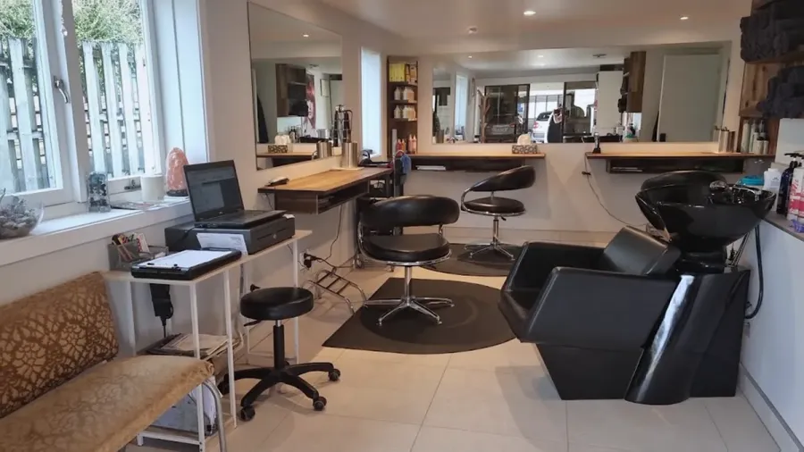 Hair on Rosebank