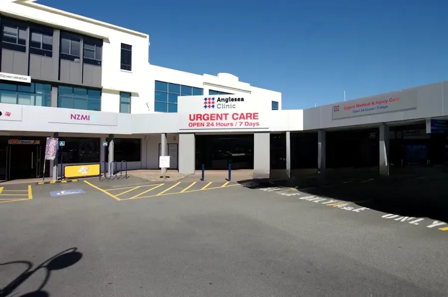 Anglesea A & E