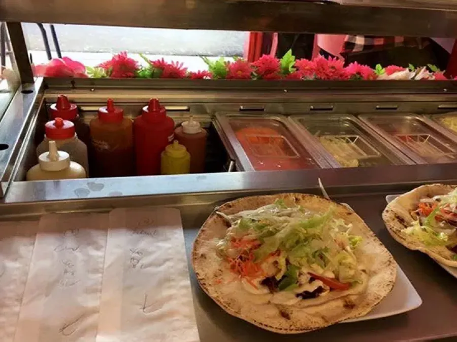 4 Js Kebab