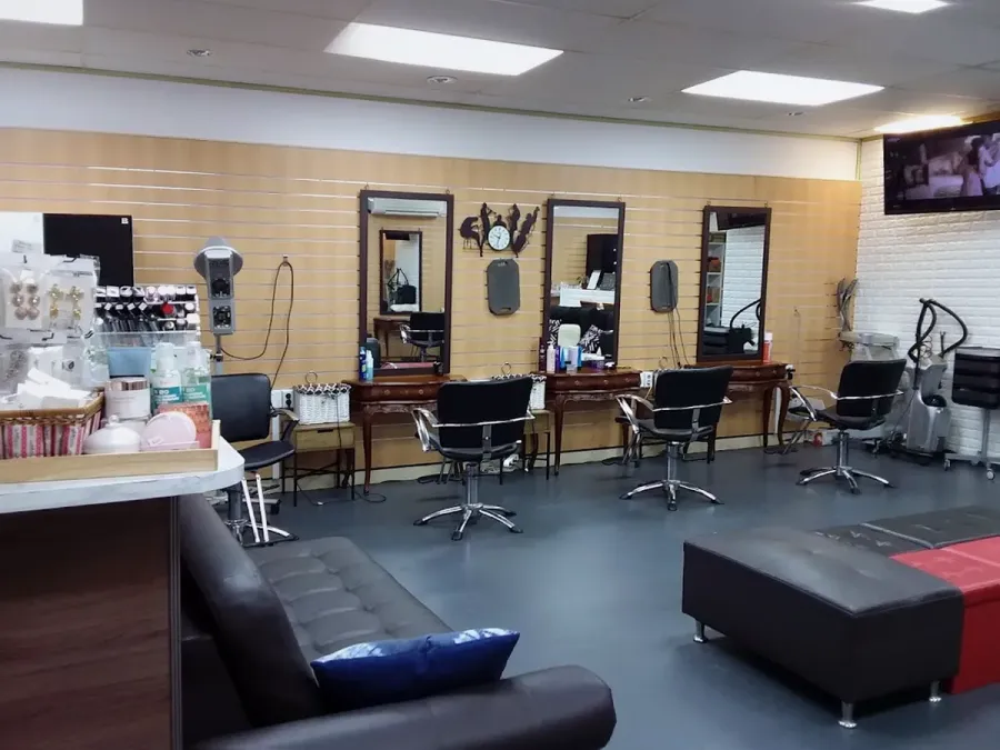 Bling Bling Hair Salon