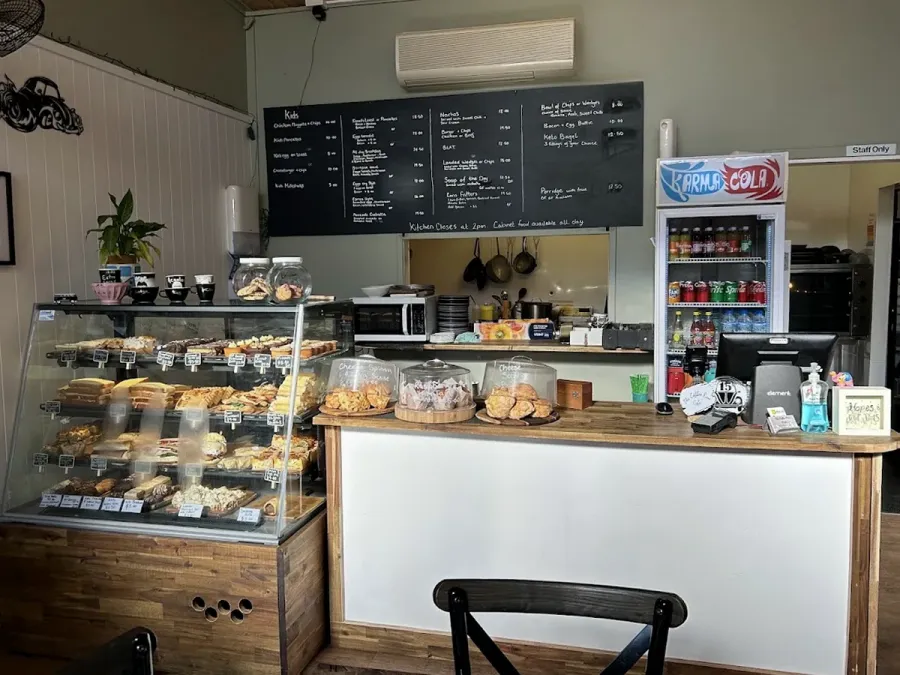 The Coffee Run Cafe
