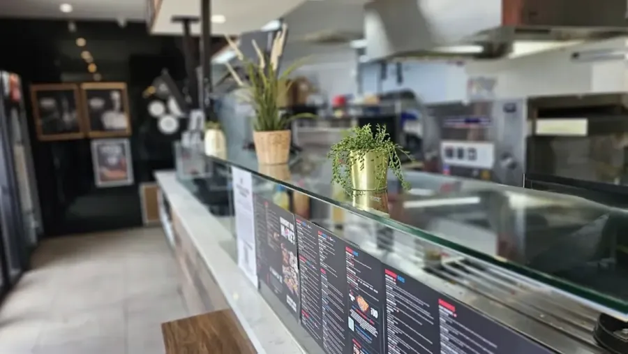 Domino's Pizza Gore