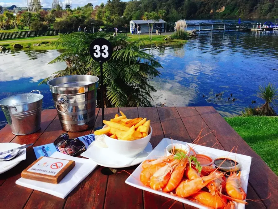 Huka Prawn Park
