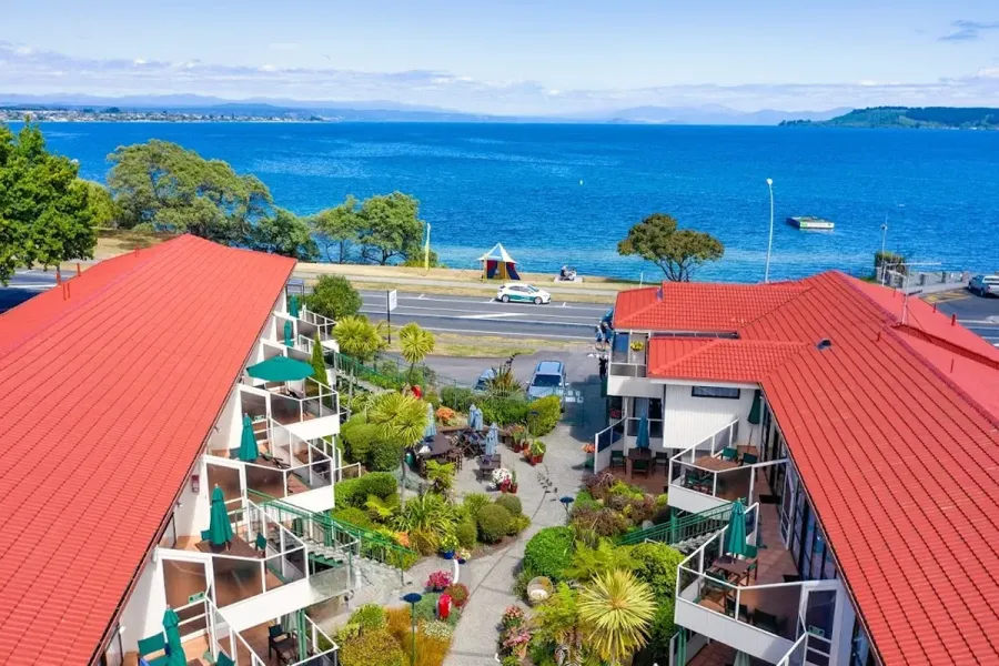 Ika Nui Taupo