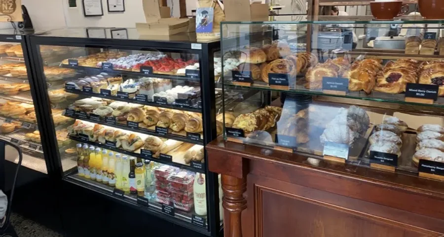 Les Délices Bakery