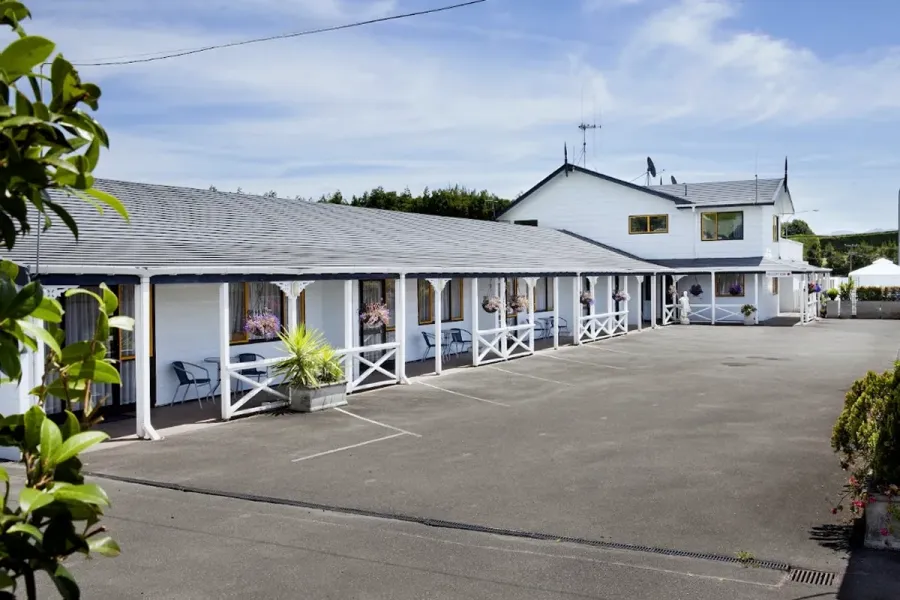 Accommodation Te Puna