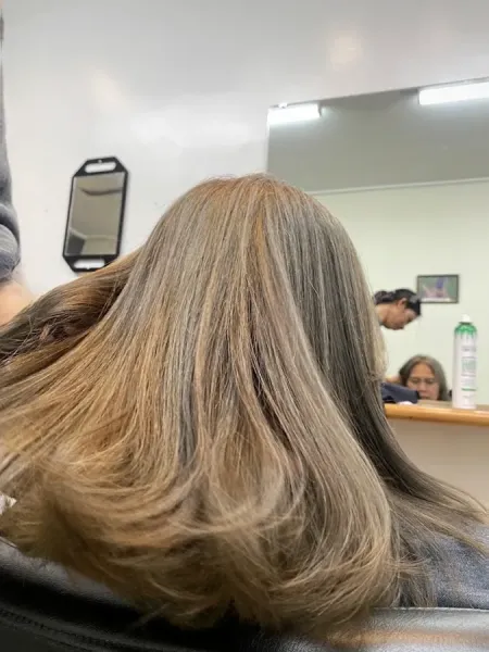 RICHIES HAIR & BEAUTY
