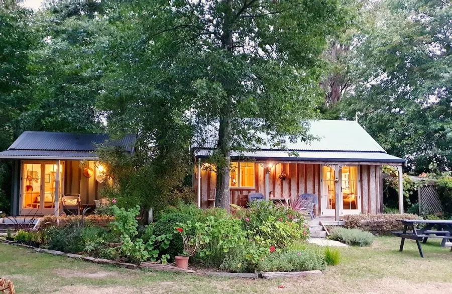 Bumblebee Cottage