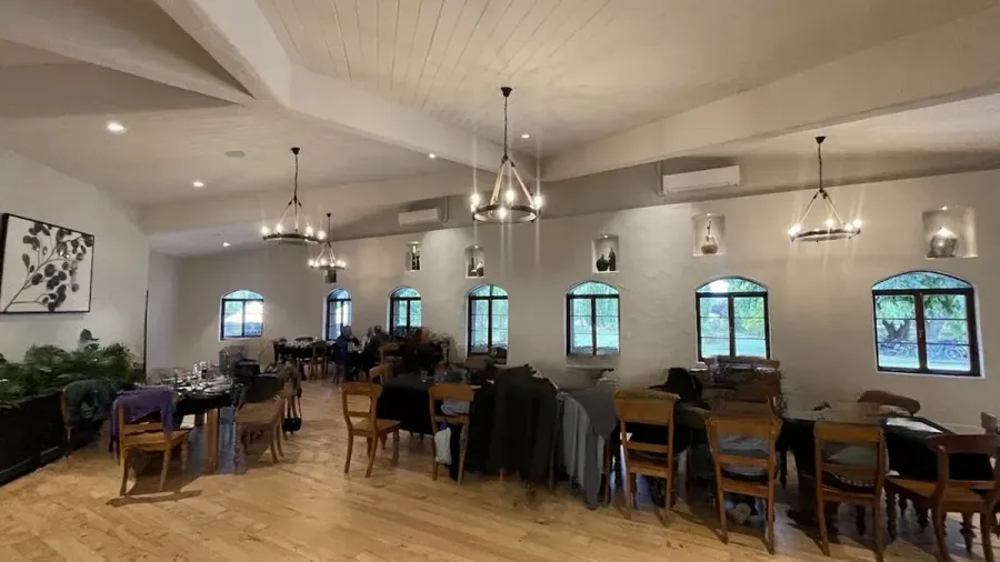 Omarama Lodge Vineyard, Restaurant & Bar