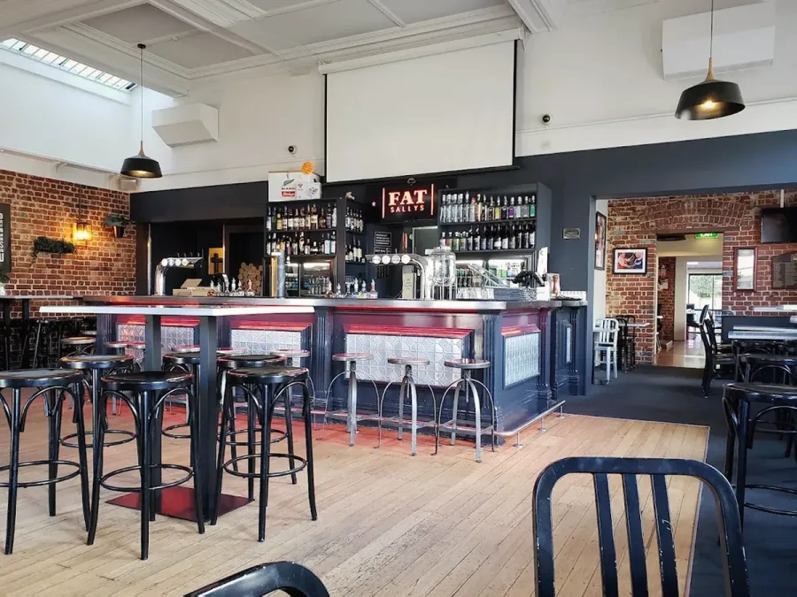 Fat Sally's Pub and Restaurant