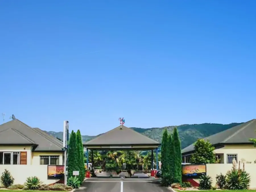 ASURE Kaimai View Motel
