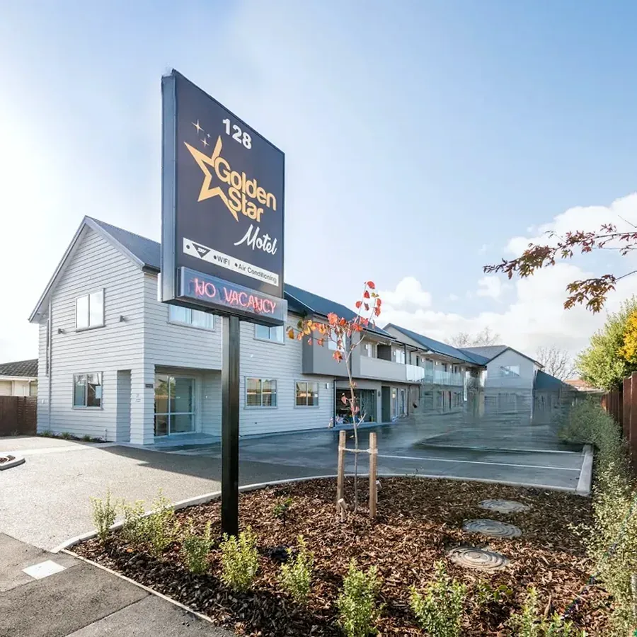 Golden Star Motel