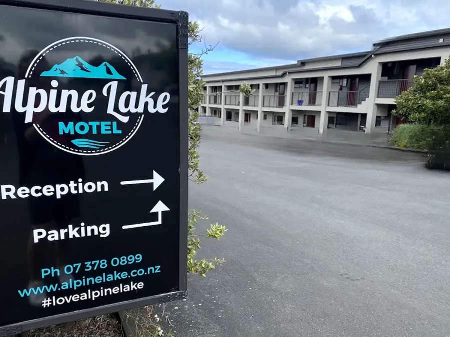 Alpine Lake Motel