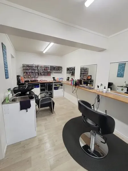 Beyond The Fringe Hair Salon