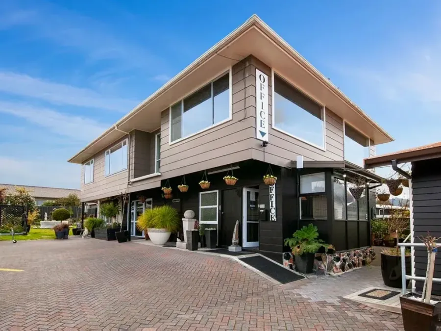 Dunrovin Motel