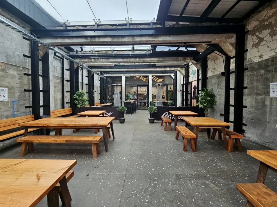 Gemmell's Cafe Restaurant & Bar