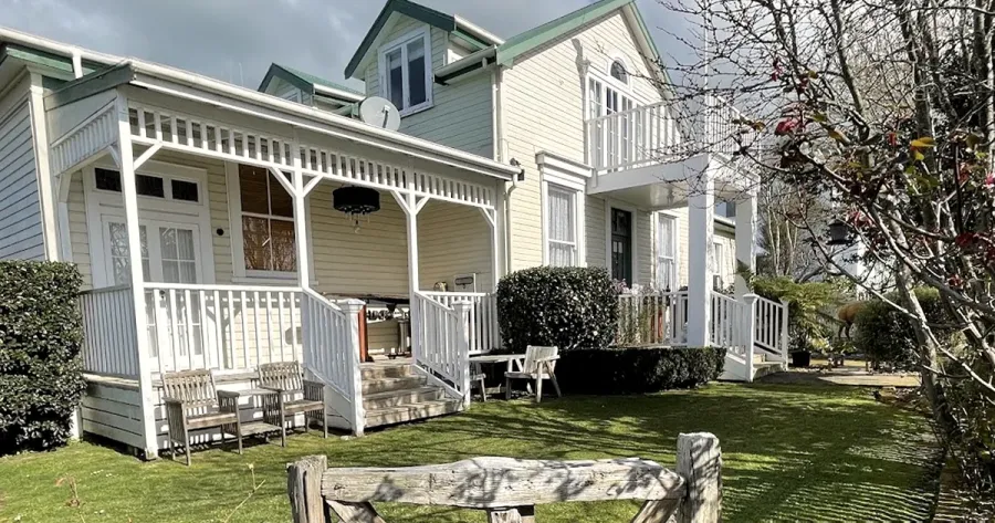 Rose Lodge Bed & Breakfast Accommodation
