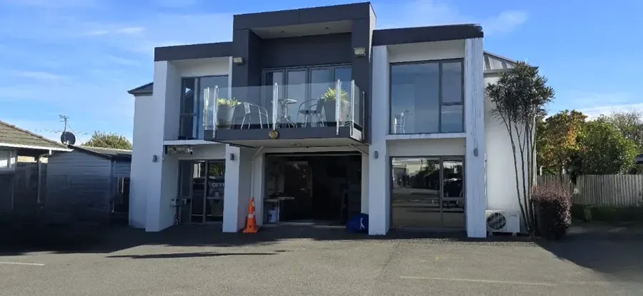 Alpha Motel